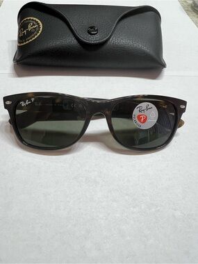 Ray-Ban 2132 New Wayfarer Sunglasses in Tortoise Frame with Polarized Lenses